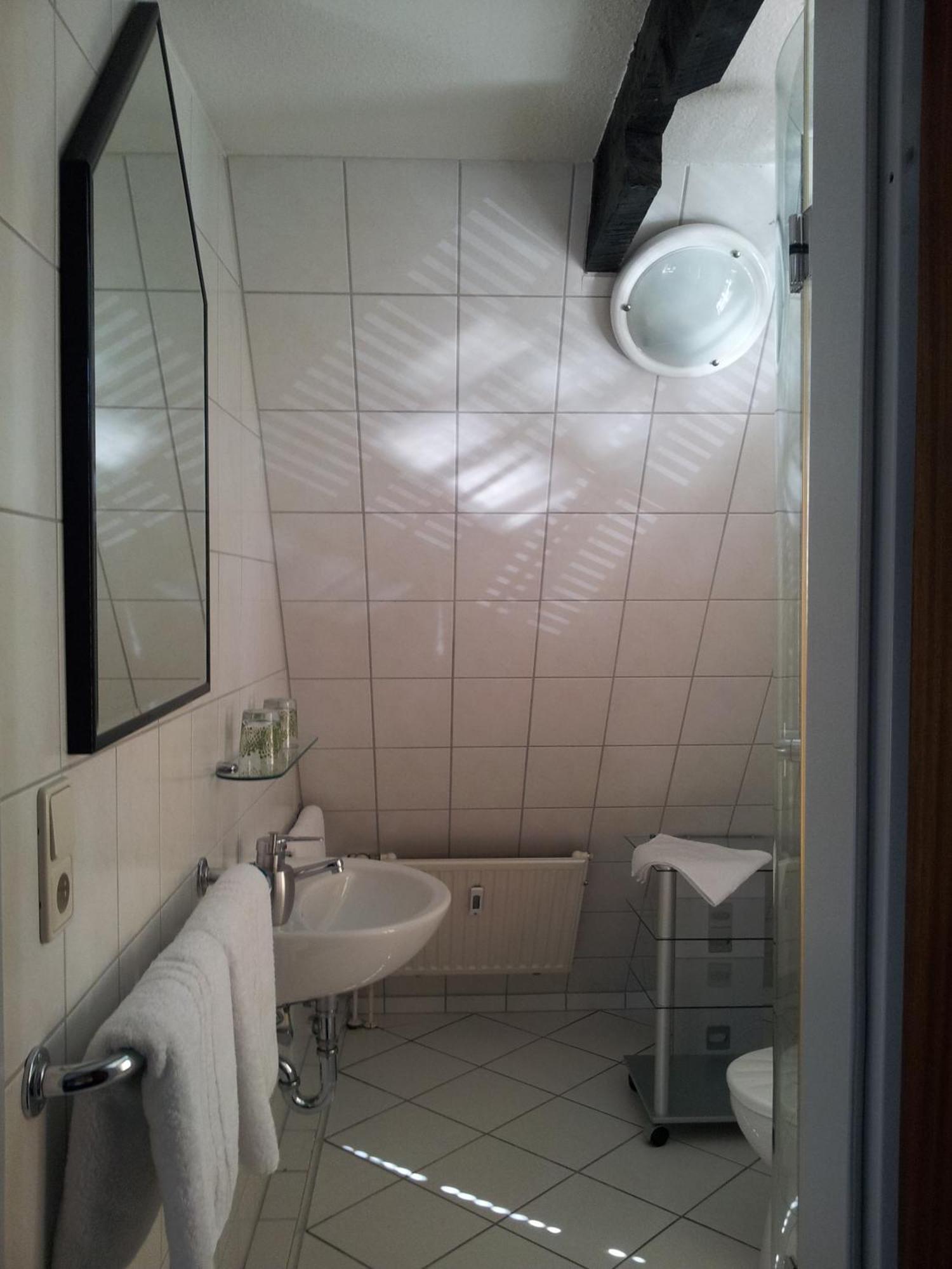 Altes Zollhaus Am Klinikum Otel Lübeck Dış mekan fotoğraf