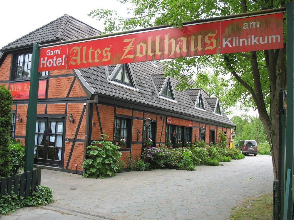 Altes Zollhaus Am Klinikum Otel Lübeck Dış mekan fotoğraf